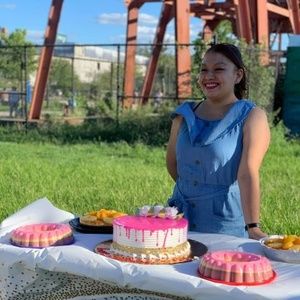 Meet your Posher, Rosy